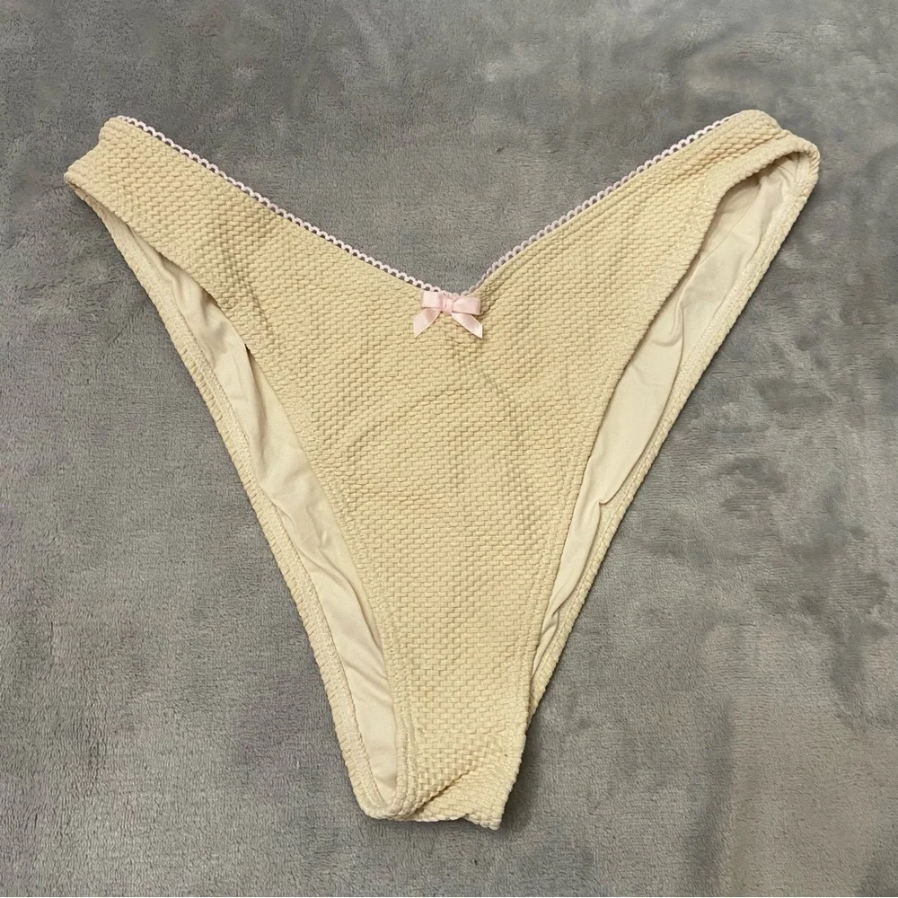 New! Frankie’s Bikinis Enzo thermal bikini bottom 10744